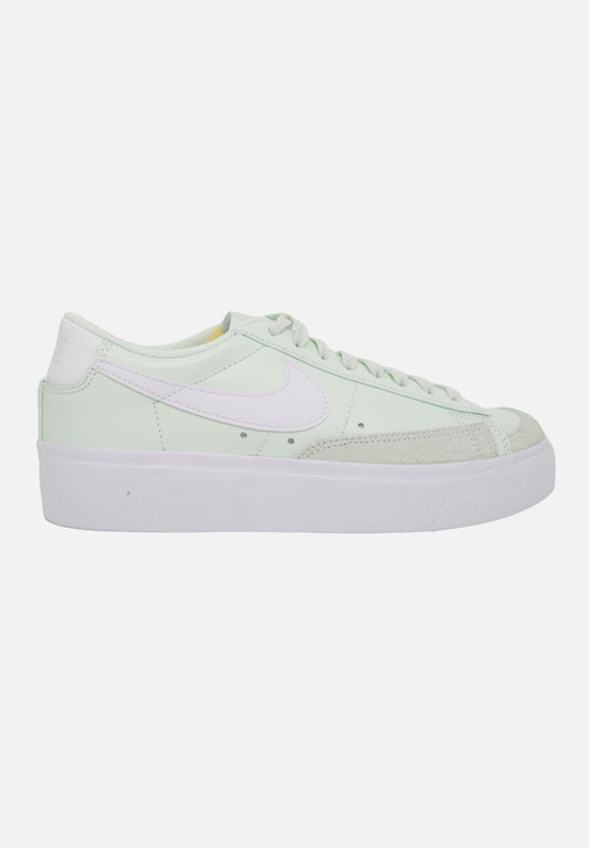 WMNS Blazer Low Platform - Sneaker low - weiß