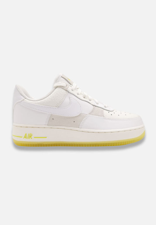 WMNS AIR FORCE 1 07 - Sneaker low - weiß