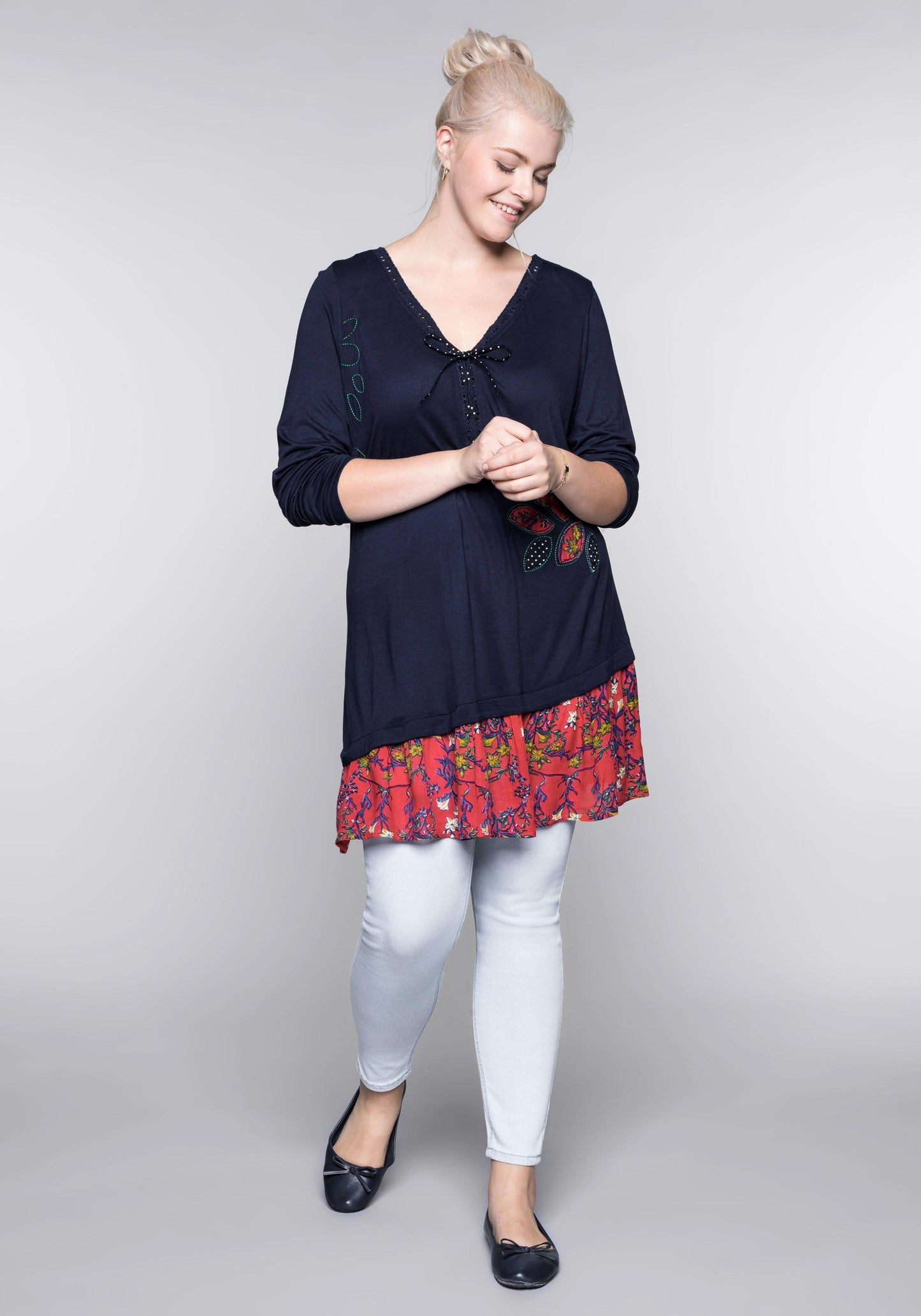 longshirt mit volant - dunkelblau