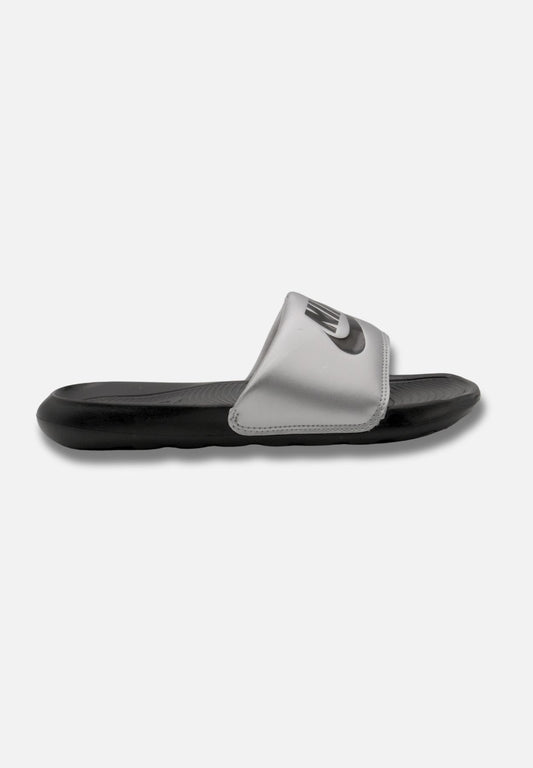 Victori One Slide - Pantolette - silber