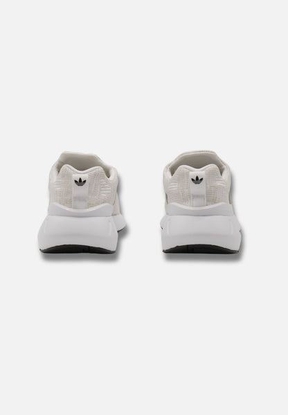 Swift Run 22 - Sneaker low - weiß